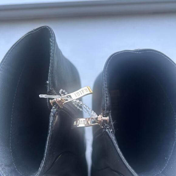 Brand new black ankle boots NWT 4" heel size 9.5 IDIFU booties - Picture 4 of 5